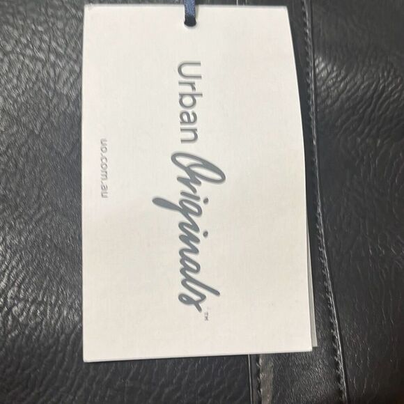 Nordstrom Urban Originals Century Vegan Leather Tote - Picture 8 of 11